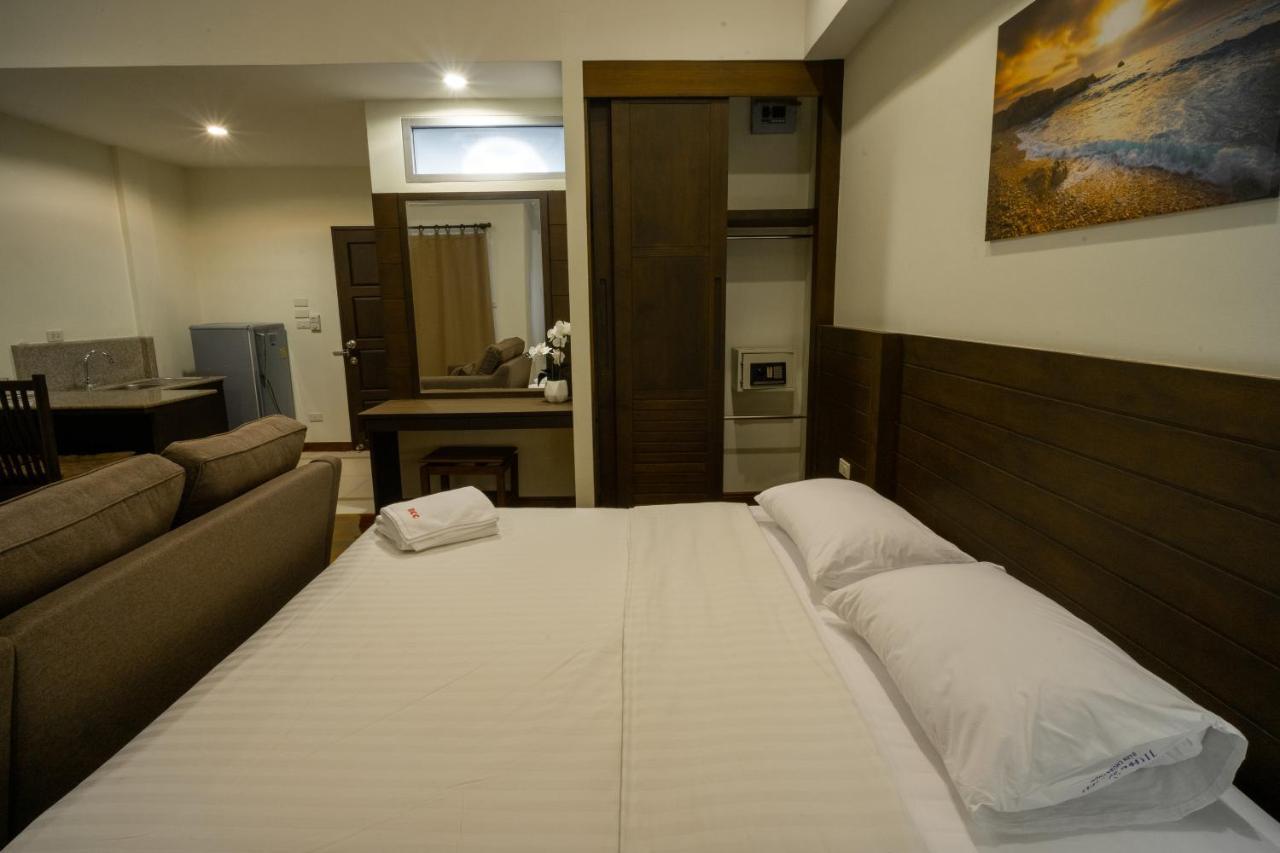 Baan Chuan Chom Pattaya Hotel Luaran gambar