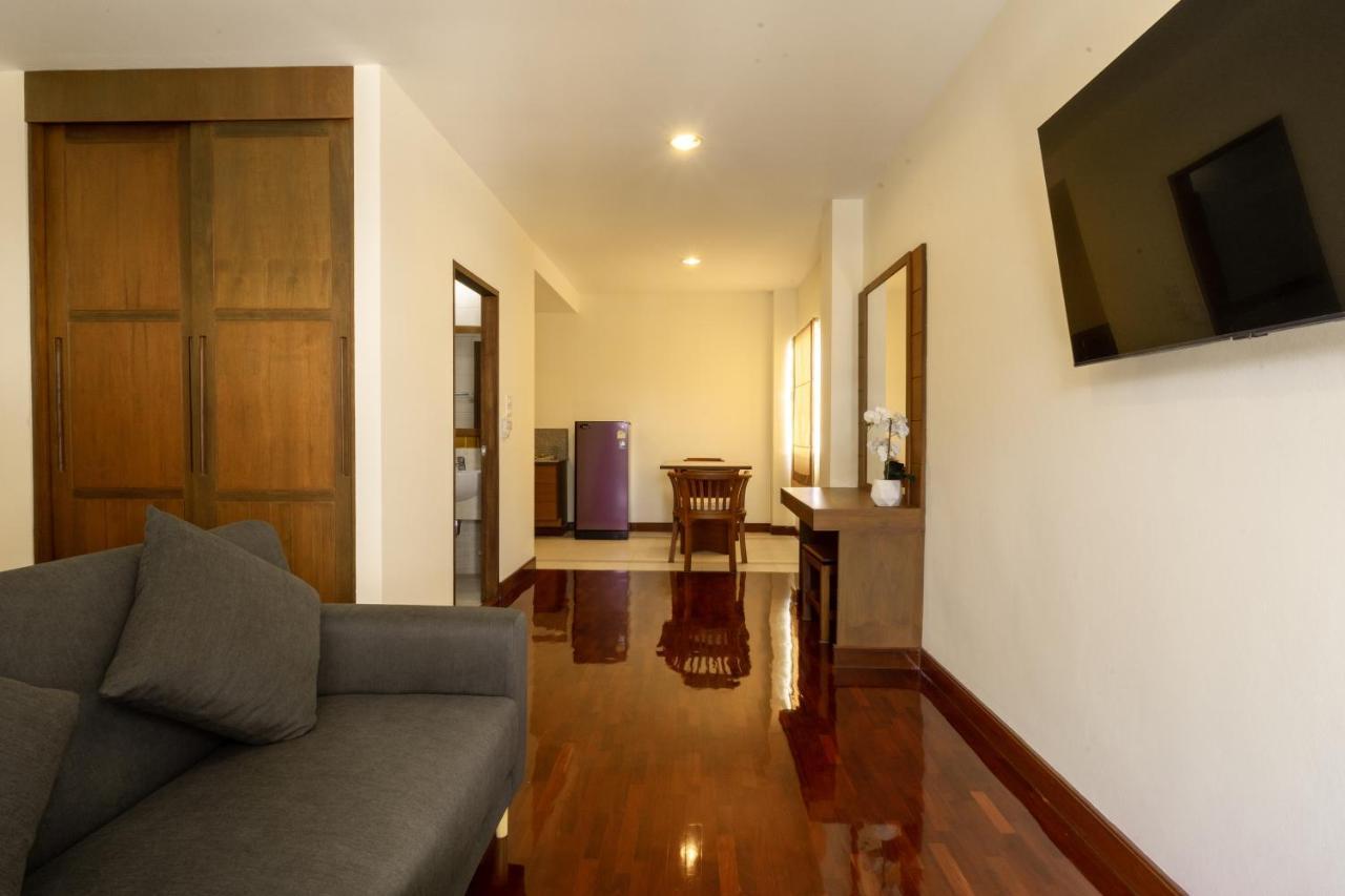 Baan Chuan Chom Pattaya Hotel Luaran gambar