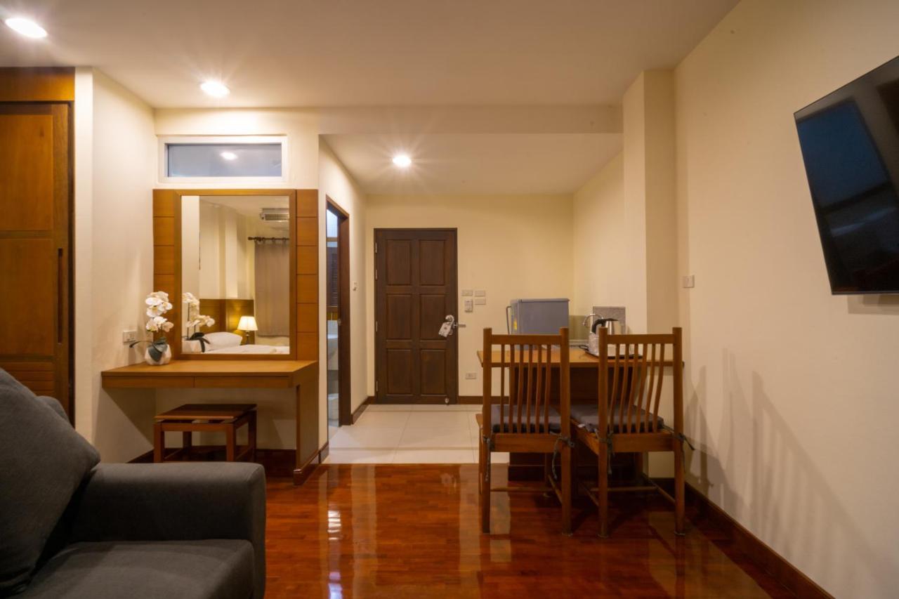 Baan Chuan Chom Pattaya Hotel Luaran gambar