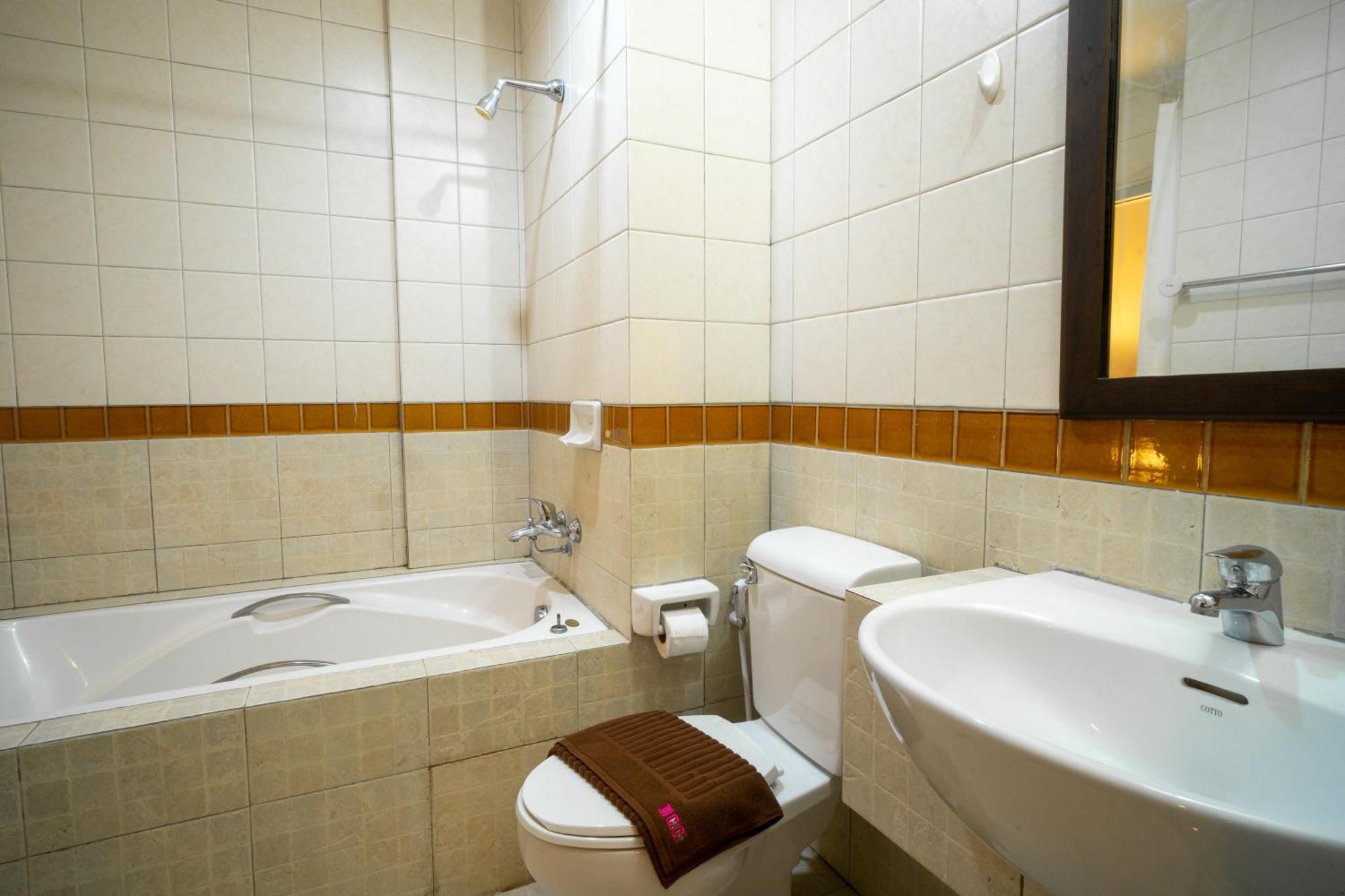 Baan Chuan Chom Pattaya Hotel Luaran gambar