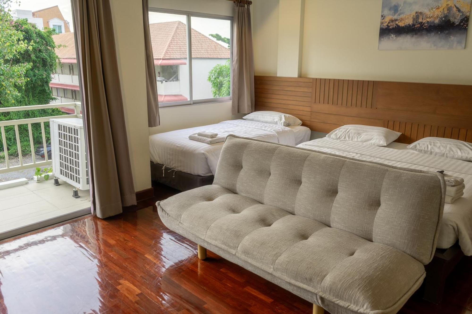Baan Chuan Chom Pattaya Hotel Luaran gambar
